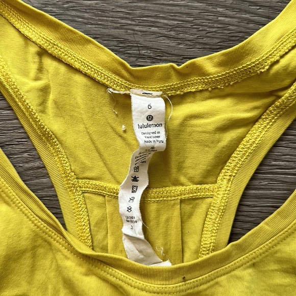 Lululemon love tank - Picture 2 of 3